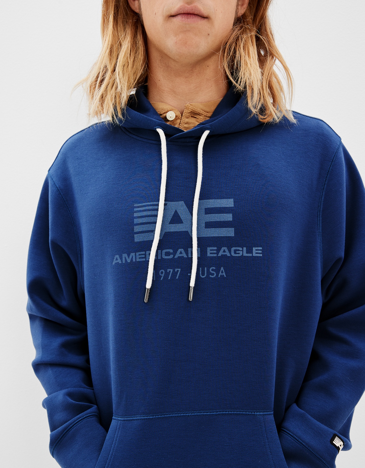 American eagle clearance 1977 hoodie