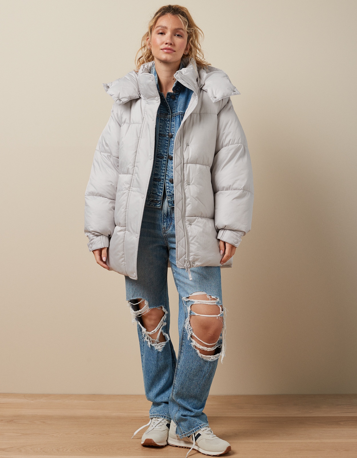 Buy AE Oversized Puffer Jacket online | American Eagle Outfitters UAE